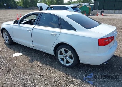 2012 Audi A6 3.0 Premium из США, поврежденный, VIN WAUGGAFC8CN073476